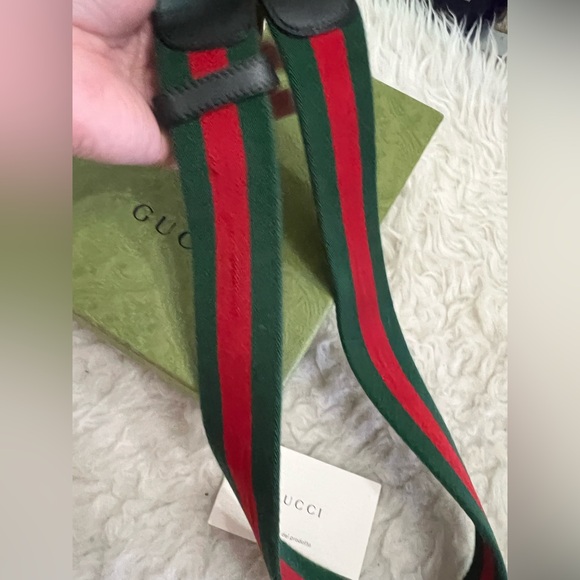 Gucci Green & Red Web Stripe Belt with Black Leather and Silver GG Buckle - Picture 6 of 9